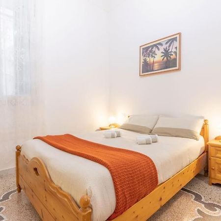 Appartamento Con Ac-Wi-Fi- Centro A 7 Min Savona Exterior photo