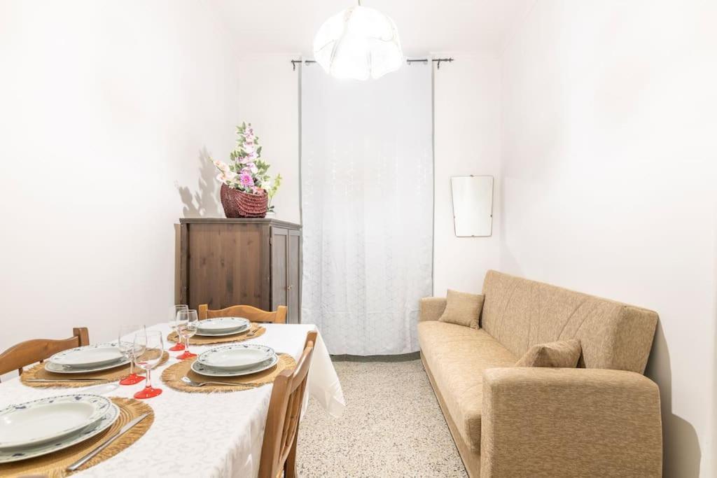 Appartamento Con Ac-Wi-Fi- Centro A 7 Min Savona Exterior photo