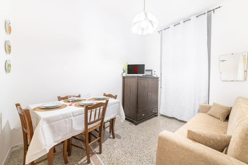 Appartamento Con Ac-Wi-Fi- Centro A 7 Min Savona Exterior photo